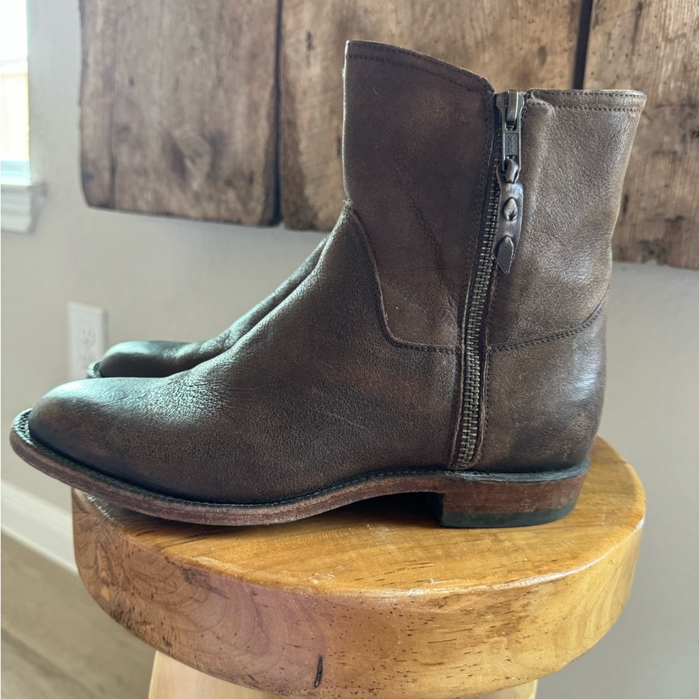 LUCCHESE Brown Leather Chelsea Boots Women's SIZE 6.5 Side Zip MADE IN USA